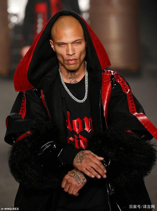 埃因霍温训练开放日,冲刺阶段伤情更新引欢呼,西甲在即,医务组通报恢复 -开云平台